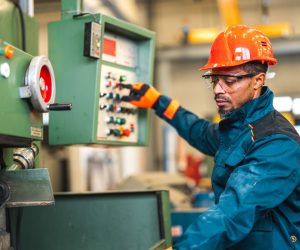 xr:d:DAFiUQ8eXJY:32,j:4222891464,t:23050812